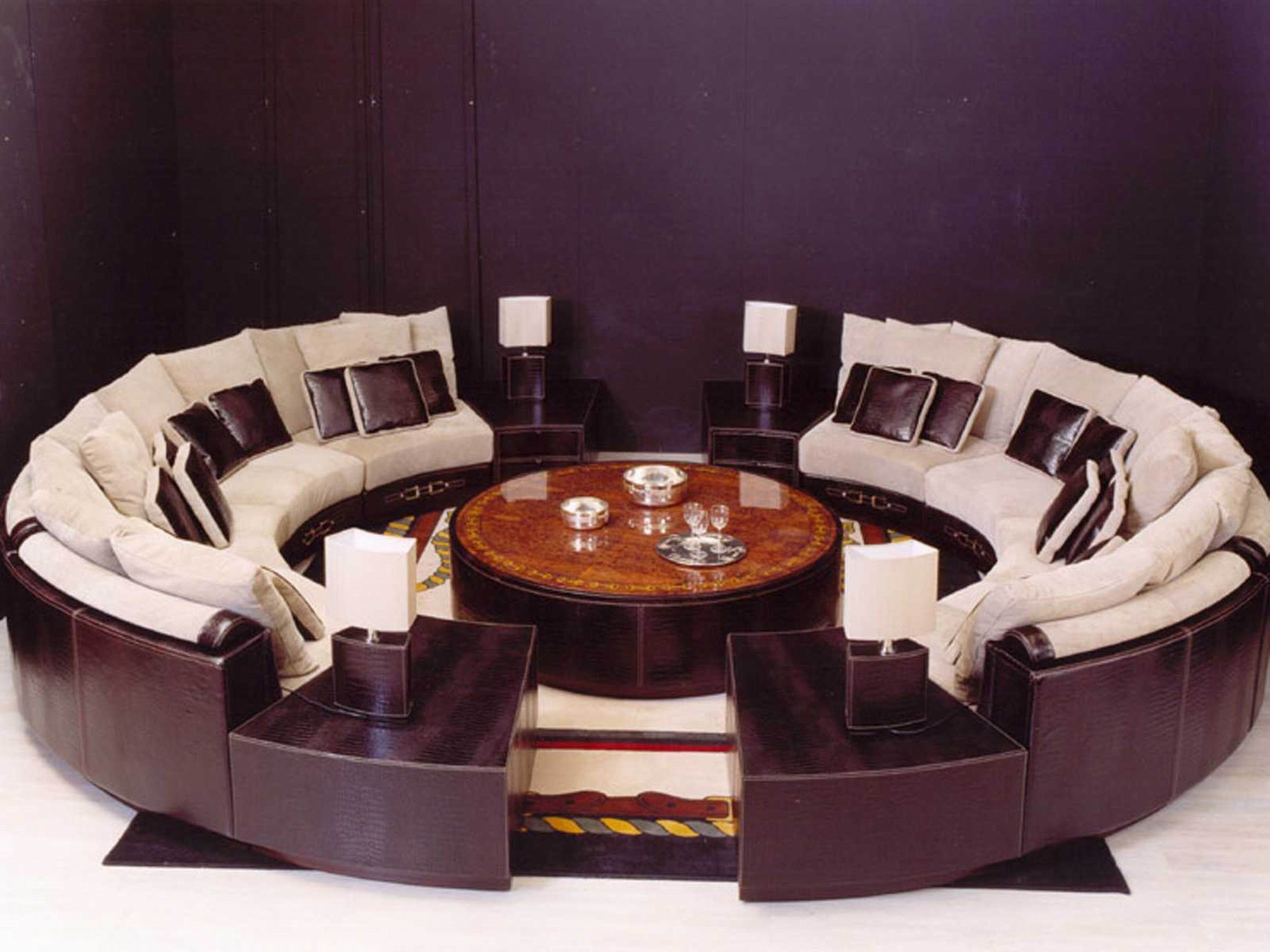 Modern Living Room Design In Small Space To Realize Your